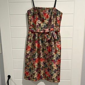 David Meister floral dress size 2. In mint condition. Worn only once.